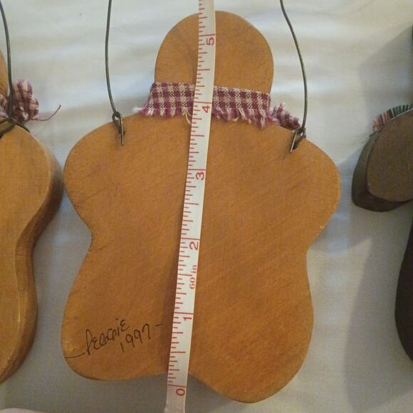 Wooden Handmade Primitive Christmas Gingerbread Ornaments Lot of 3 - Picture 5 of 5